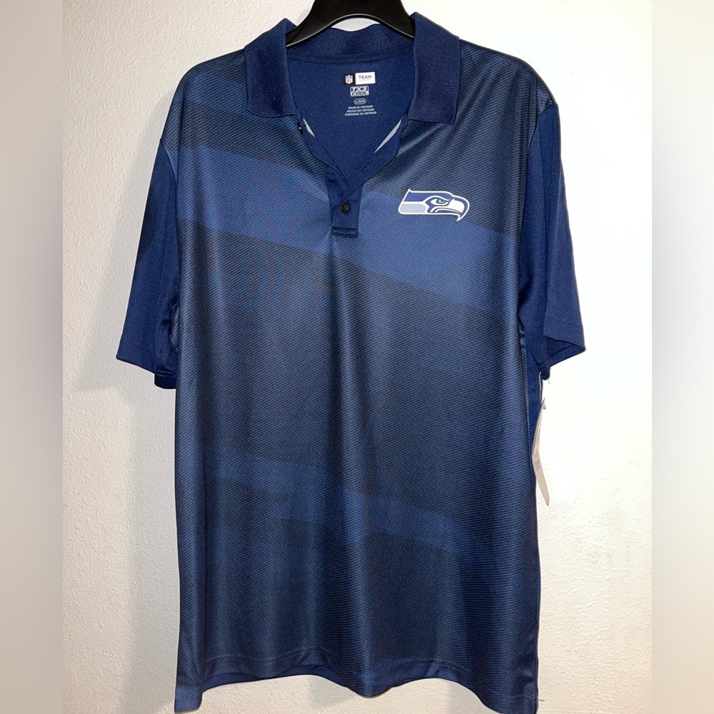 SOLD NWT Seattle Seahawks apparel men’s polo tee